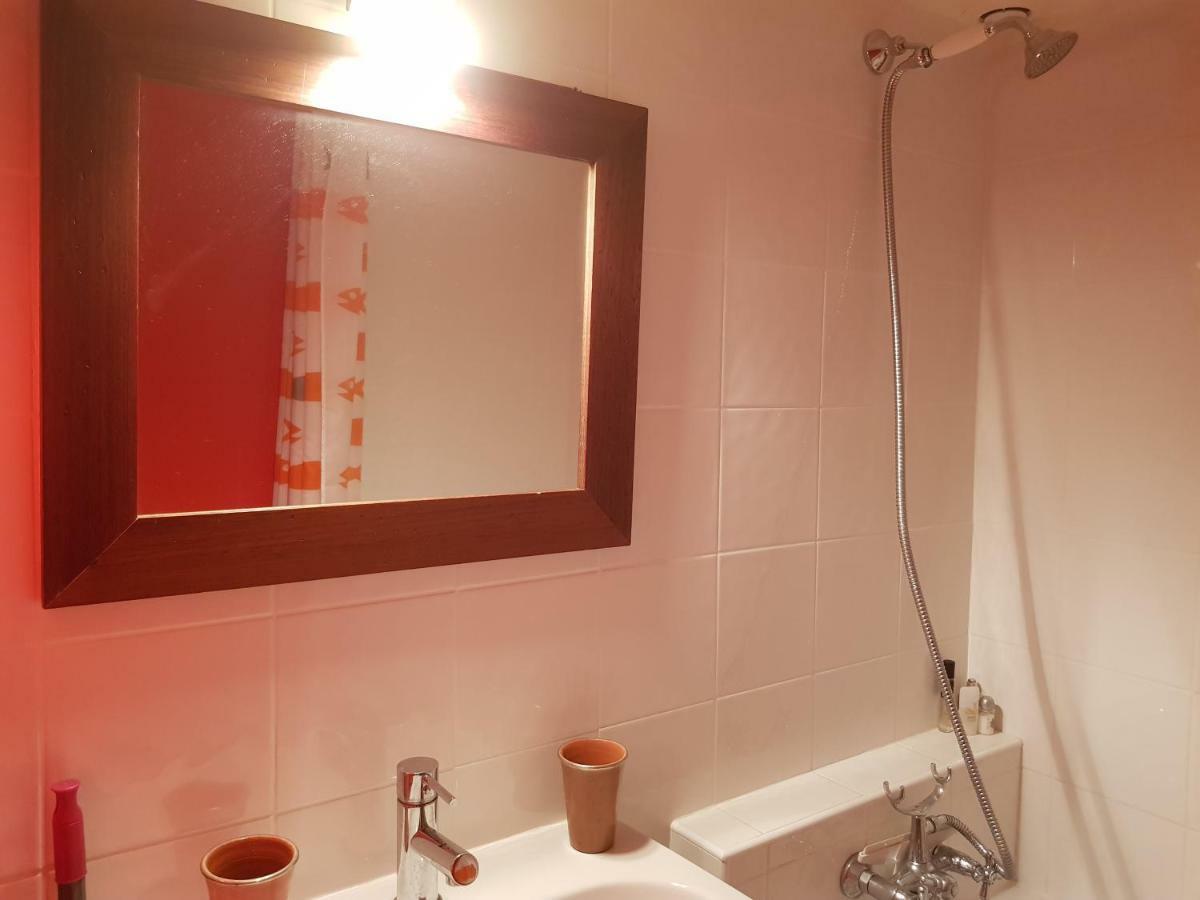 Mini Loft Apartment Cassis Bagian luar foto